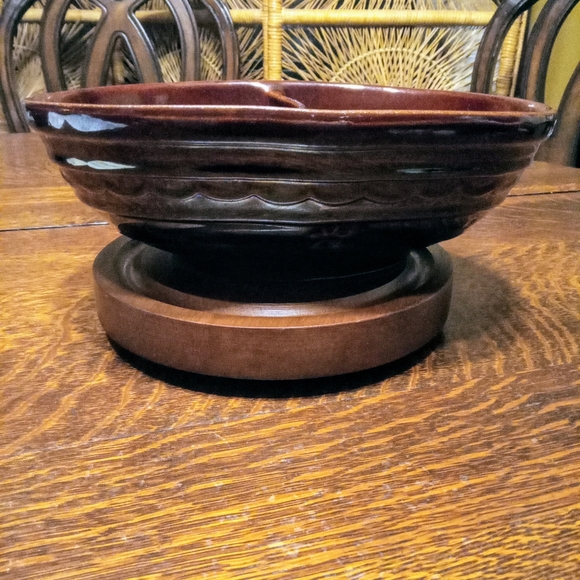 Mar-Crest Old Fashioned Oval Daisy Dot Stoneware - Picture 3 of 7